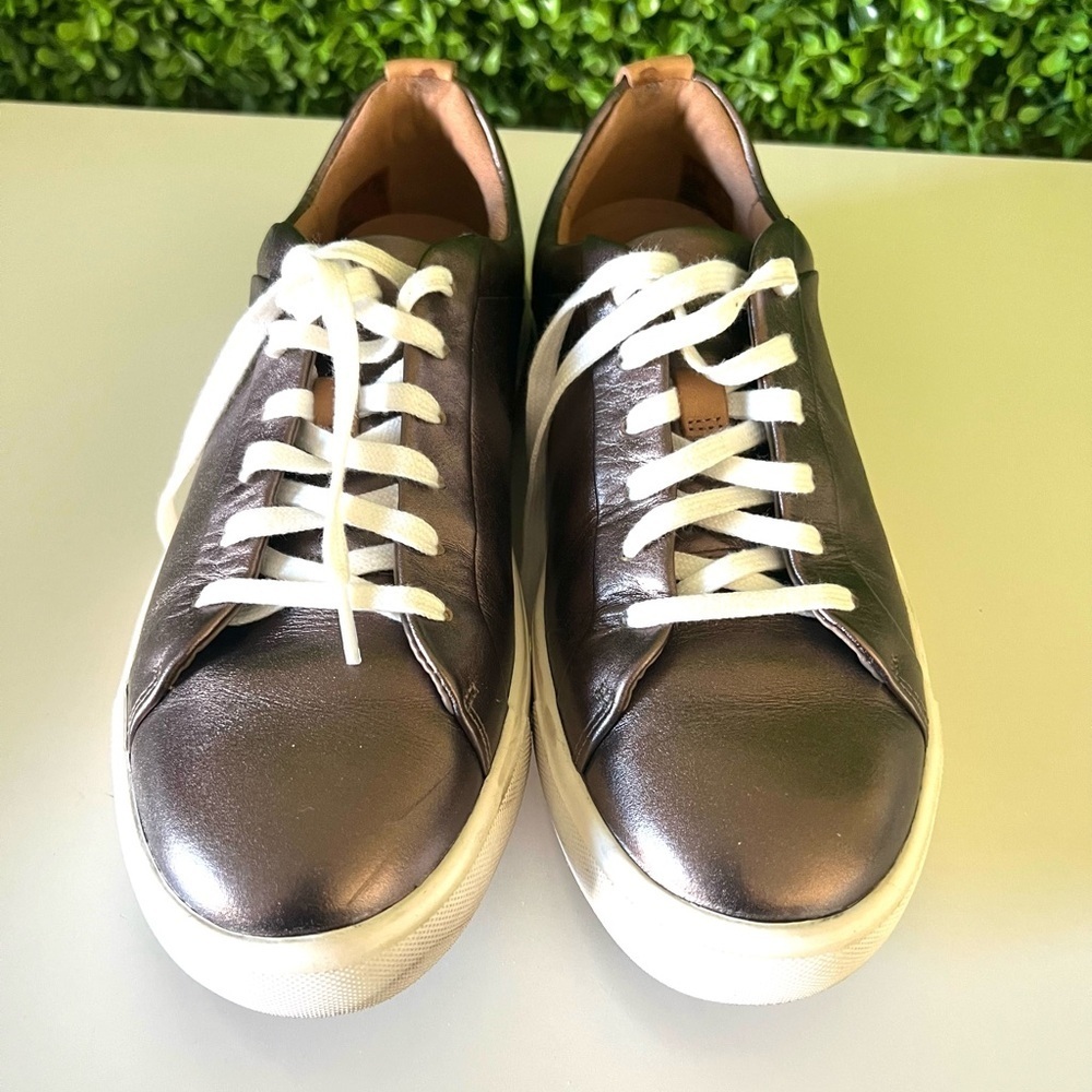 Clarks Metallic Brown Sneakers - Picture 2 of 5